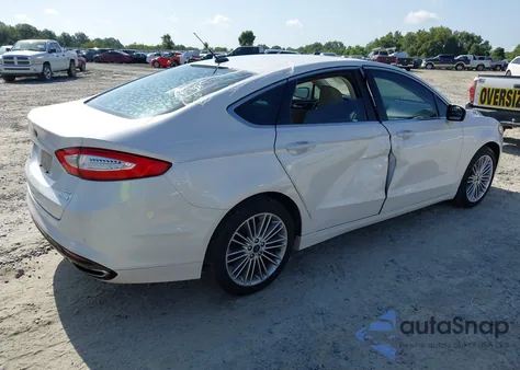 2014 Ford Fusion Se z USA, uszkodzony, nr VIN 3FA6P0H99ER150856